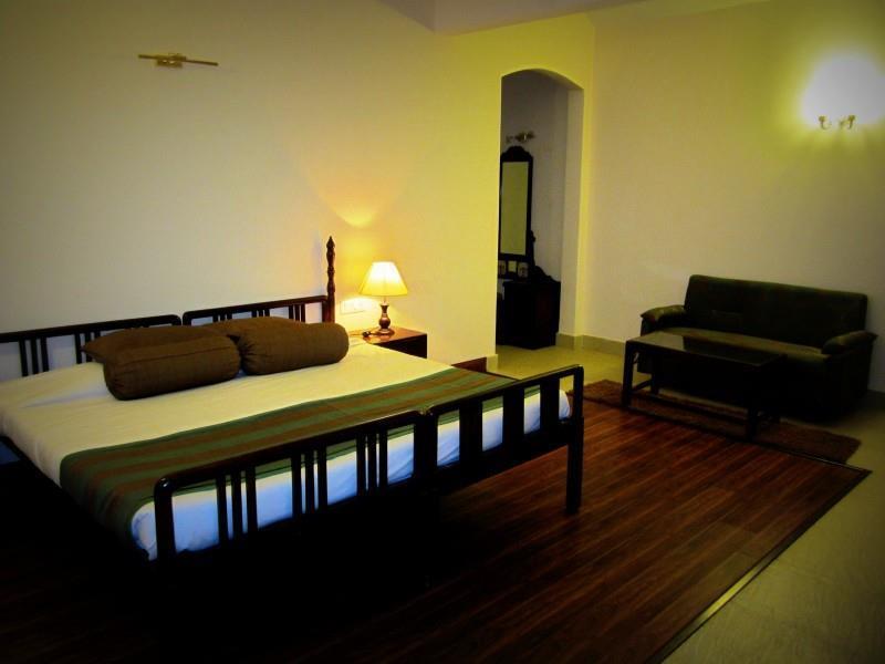 Hotel Harsh Ananda Αλλαχαμπάντ Δωμάτιο φωτογραφία